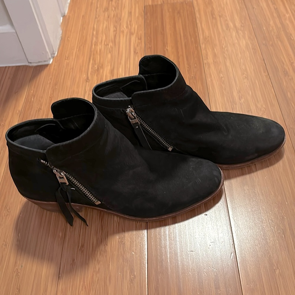Black Sam Edelman double zipper booties with wooden heel